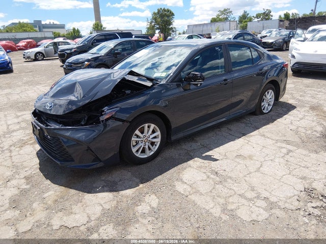 Toyota CAMRY LE 2026 4T1DAACK8TU282477 Image 2