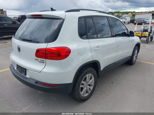 Aukcja sprzedaży 2015 Volkswagen Tiguan S, vin: WVGBV7AX4FW585617, numer aukcji: 45381639