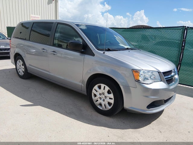Dodge Grand Caravan Se 2018 2C4RDGBG2JR296662 main image