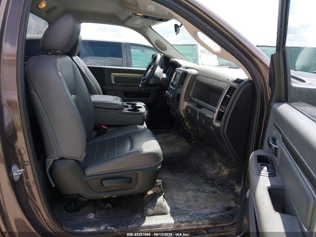 3C6JR6DG6KG502845 RAM 1500 Classic Tradesman 4x2 8&#039; Box