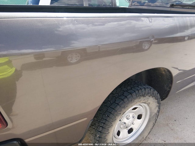 3C6JR6DG6KG502845 RAM 1500 Classic Tradesman 4x2 8&#039; Box
