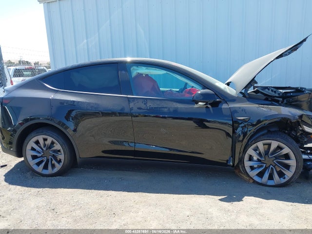 7SAYGDEE0TF641104 Tesla Model Y All-wheel Drive/long Range Launch Series/premium All-wheel Drive