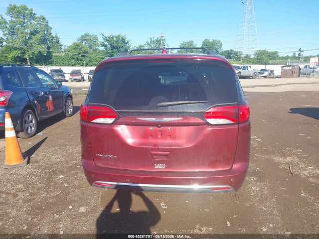 45381701 :رقم المزاد ، 2C4RC1BG6JR174712 vin ، 2018 Chrysler Pacifica Touring L مزاد بيع