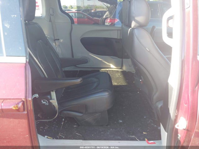 45381701 :رقم المزاد ، 2C4RC1BG6JR174712 vin ، 2018 Chrysler Pacifica Touring L مزاد بيع
