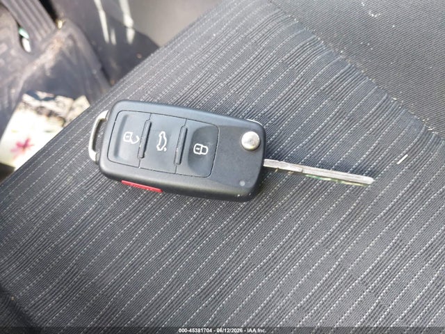 Aukcja sprzedaży 2017 Volkswagen Tiguan 2.0t/2.0t S, vin: WVGAV7AX8HK050604, numer aukcji: 45381704