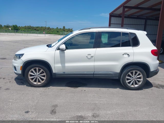 Aukcja sprzedaży 2017 Volkswagen Tiguan 2.0t/2.0t S, vin: WVGAV7AX8HK050604, numer aukcji: 45381704