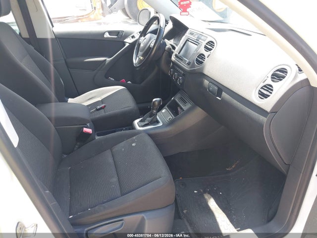 Aukcja sprzedaży 2017 Volkswagen Tiguan 2.0t/2.0t S, vin: WVGAV7AX8HK050604, numer aukcji: 45381704