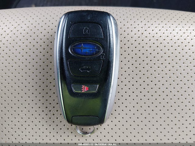 Продажа на аукционе авто 2017 Subaru Outback 2.5i Limited, vin: 4S4BSANC1H3269027, номер лота: 45381712