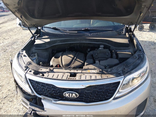 45381735 :رقم المزاد ، 5XYKTCA65FG641524 vin ، 2015 Kia Sorento Lx مزاد بيع