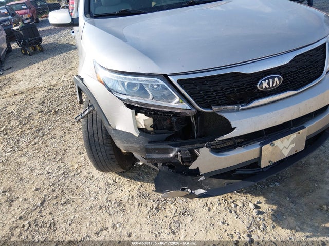 45381735 :رقم المزاد ، 5XYKTCA65FG641524 vin ، 2015 Kia Sorento Lx مزاد بيع