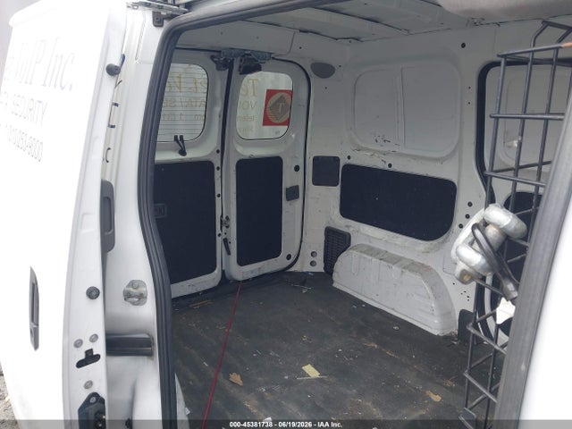 3N6CM0KN9KK700957 Nissan NV200 SV