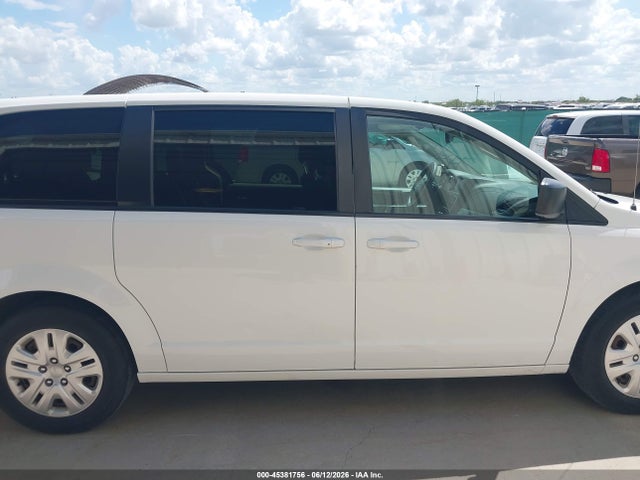 2C4RDGBG9JR296660 Dodge Grand Caravan Se