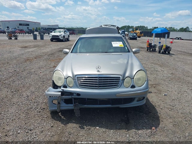 45381764 :رقم المزاد ، WDBUF65J75A611230 vin ، 2005 Mercedes-benz E 320 مزاد بيع