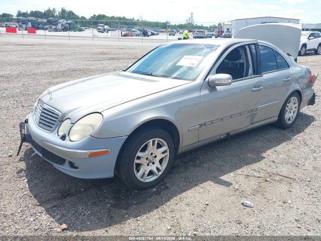 45381764 :رقم المزاد ، WDBUF65J75A611230 vin ، 2005 Mercedes-benz E 320 مزاد بيع