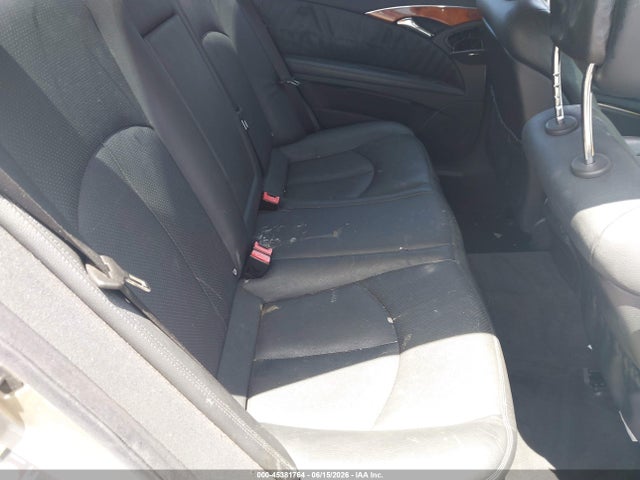 45381764 :رقم المزاد ، WDBUF65J75A611230 vin ، 2005 Mercedes-benz E 320 مزاد بيع