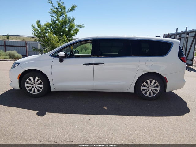 Chrysler Voyager L 2021 2C4RC1AG7MR558438 Image 18