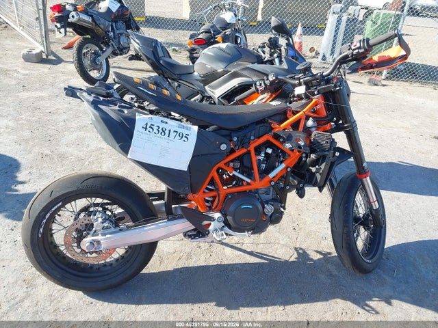 KTM 690 Smc R 2024 VBKLSV401RM766788 Image 13