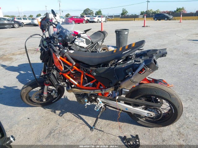 KTM 690 Smc R 2024 VBKLSV401RM766788 Image 14