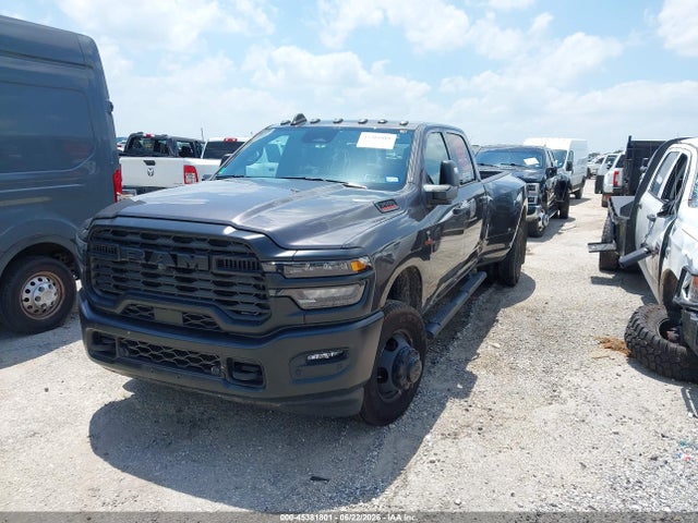 45381801 :رقم المزاد ، 3C63RRGL4SG509604 vin ، 2025 Ram 3500 Tradesman  4x4 8' Box مزاد بيع