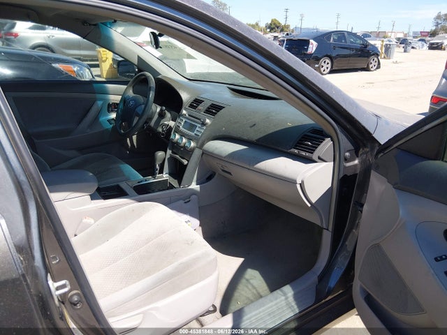 45381848 :رقم المزاد ، 4T4BE46K89R115141 vin ، 2009 Toyota Camry Le مزاد بيع
