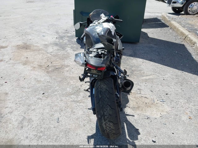 45381863 :رقم المزاد ، JS1GN7FA1S7100671 vin ، 2025 Suzuki Gsx-r600 مزاد بيع