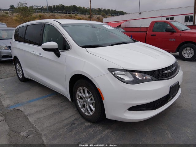 Продаж на аукціоні авто 2022 Chrysler Voyager Lx, vin: 2C4RC1CG2NR127875, номер лоту: 45381888