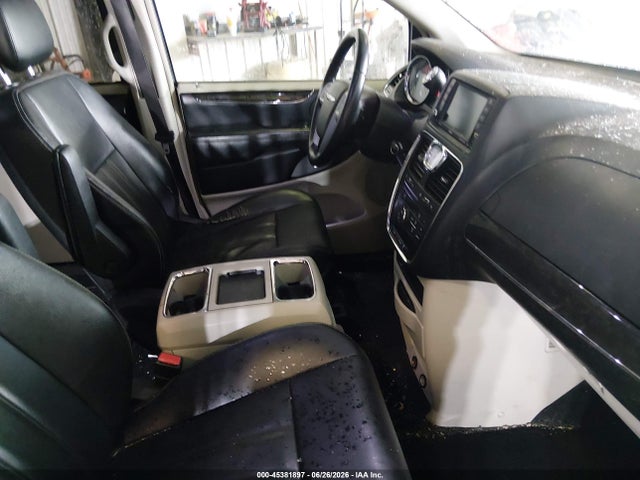 45381897 :رقم المزاد ، 2C4RC1BG2ER125397 vin ، 2014 Chrysler Town & Country Touring مزاد بيع
