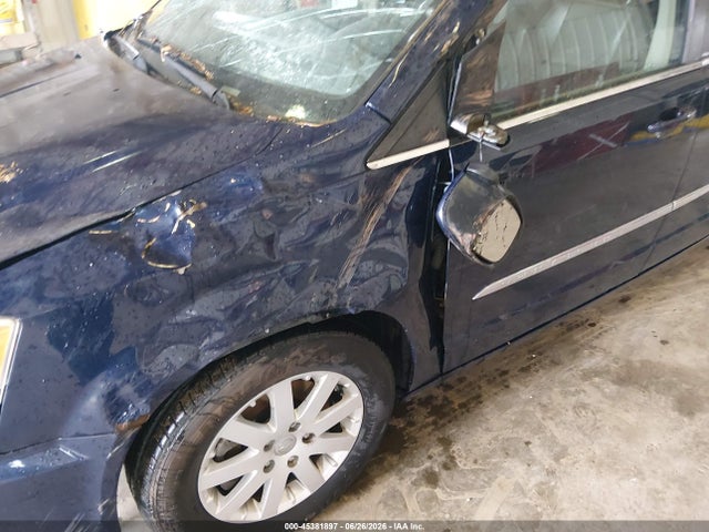 45381897 :رقم المزاد ، 2C4RC1BG2ER125397 vin ، 2014 Chrysler Town & Country Touring مزاد بيع