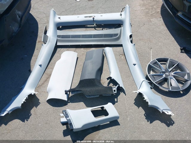 Продажа на аукционе авто 2026 Tesla Model Y All-wheel Drive/long Range Launch Series/premium All-wheel Drive, vin: 7SAYGDEE2TF321895, номер лота: 45381899