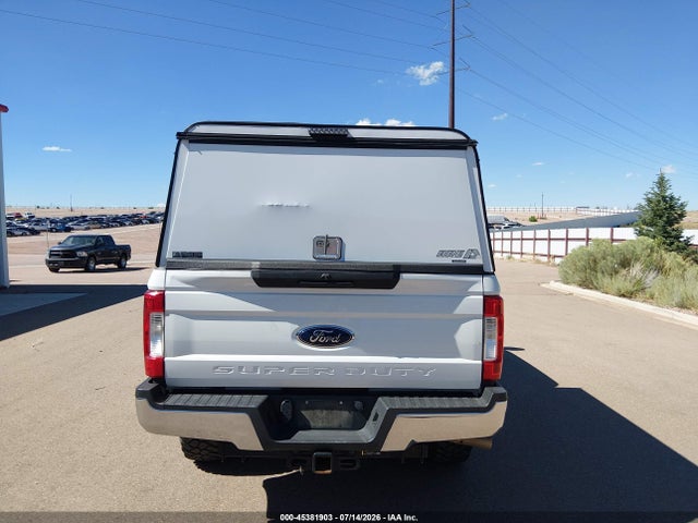 1FT8W3BT9HEF23087 Ford F-350 Xl