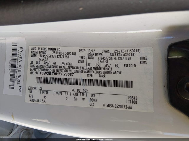 1FT8W3BT9HEF23087 Ford F-350 Xl