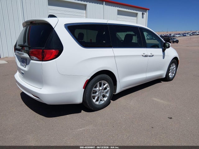 Chrysler Voyager Lx 2022 2C4RC1CG6NR127829 Image 4