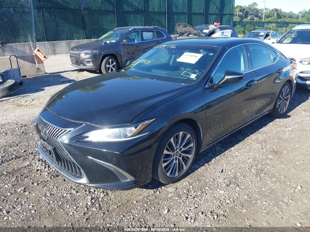 45381986 :رقم المزاد ، 58ABZ1B14KU024988 vin ، 2019 Lexus Es 350 مزاد بيع