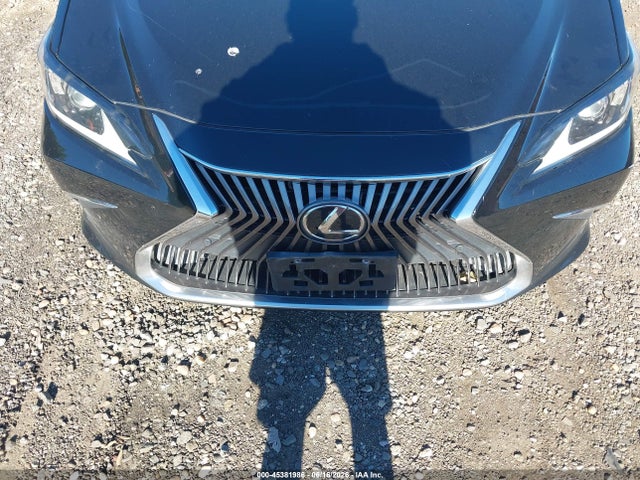 45381986 :رقم المزاد ، 58ABZ1B14KU024988 vin ، 2019 Lexus Es 350 مزاد بيع