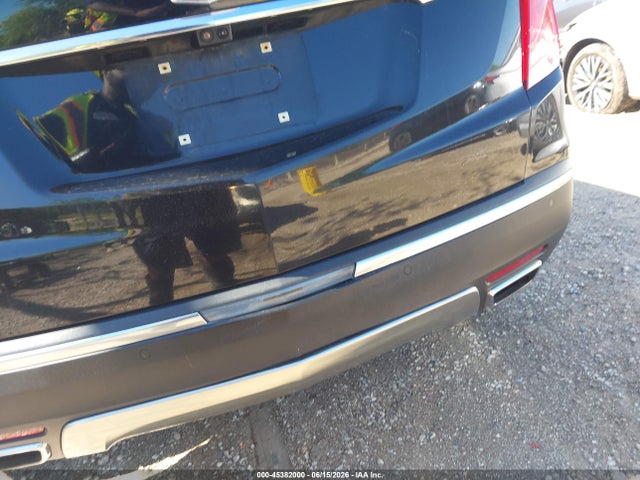 Продажа на аукционе авто 2017 Cadillac Xt5 Platinum, vin: 1GYKNFRS5HZ197086, номер лота: 45382000