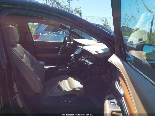 Продажа на аукционе авто 2017 Cadillac Xt5 Platinum, vin: 1GYKNFRS5HZ197086, номер лота: 45382000