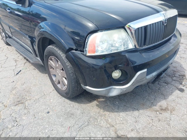 Продажа на аукционе авто 2004 Lincoln Navigator, vin: 5LMFU28R44LJ25948, номер лота: 45382009