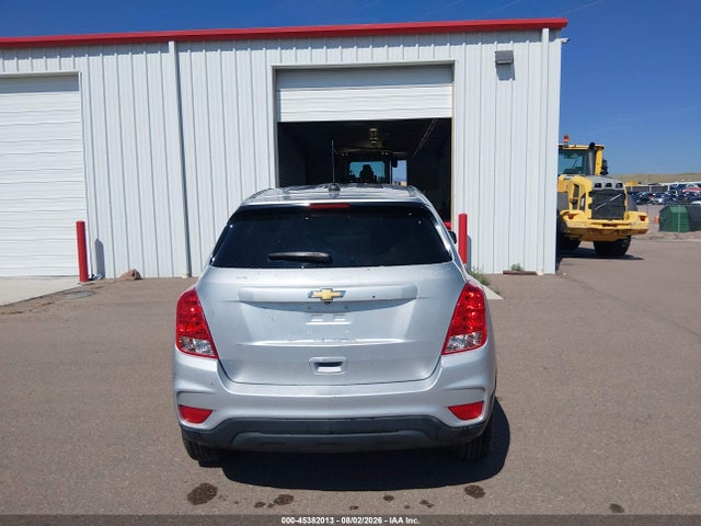 3GNCJNSB7HL252890 Chevrolet TRAX LS