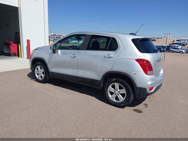 3GNCJNSB7HL252890 Chevrolet TRAX LS