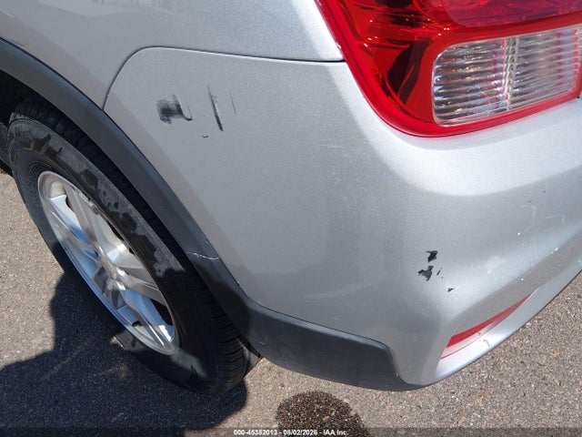 3GNCJNSB7HL252890 Chevrolet TRAX LS