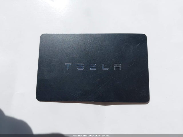 2026 Tesla Model Y Premium Rear-wheel Drive/rear-wheel Drive მანქანა იყიდება აუქციონზე, vin: 7SAYGDED1TA597862, აუქციონის ნომერი: 45382033