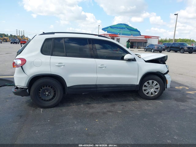Продаж на аукціоні авто 2017 Volkswagen Tiguan, vin: WVGAV7AX5HK043769, номер лоту: 45382043