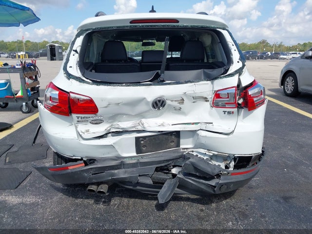 Продаж на аукціоні авто 2017 Volkswagen Tiguan, vin: WVGAV7AX5HK043769, номер лоту: 45382043
