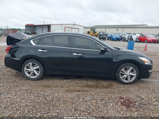 2015 Nissan Altima 2.5 Sl მანქანა იყიდება აუქციონზე, vin: 1N4AL3AP7FN869642, აუქციონის ნომერი: 45382056
