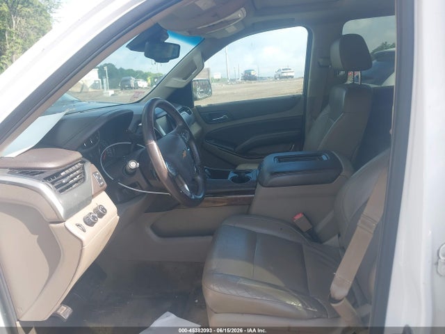 Продажа на аукционе авто 2015 Chevrolet Tahoe Lt, vin: 1GNSKBKC2FR291537, номер лота: 45382093