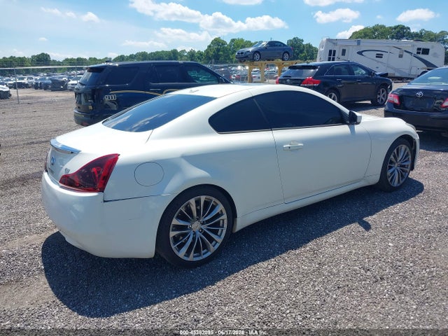 2008 Infiniti G37 Journey მანქანა იყიდება აუქციონზე, vin: JNKCV64E78M130657, აუქციონის ნომერი: 45382095