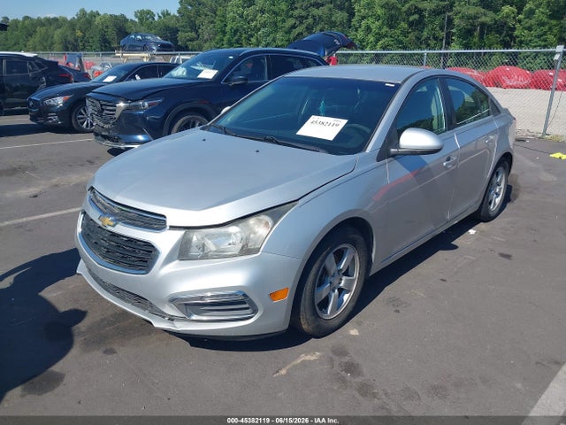 45382119 :رقم المزاد ، 1G1PC5SBXF7109012 vin ، 2015 Chevrolet Cruze 1lt Auto مزاد بيع