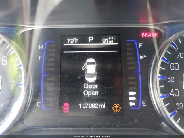 1C3CCCAB4FN668499 Chrysler 200 Limited
