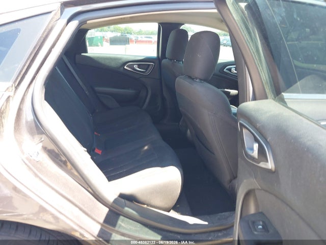 1C3CCCAB4FN668499 Chrysler 200 Limited