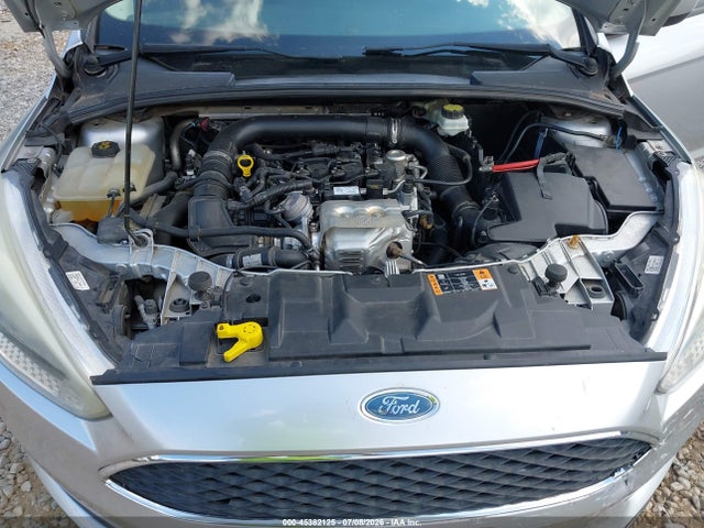 Ford FOCUS SE 2018 1FADP3FE2JL265137 Image 10